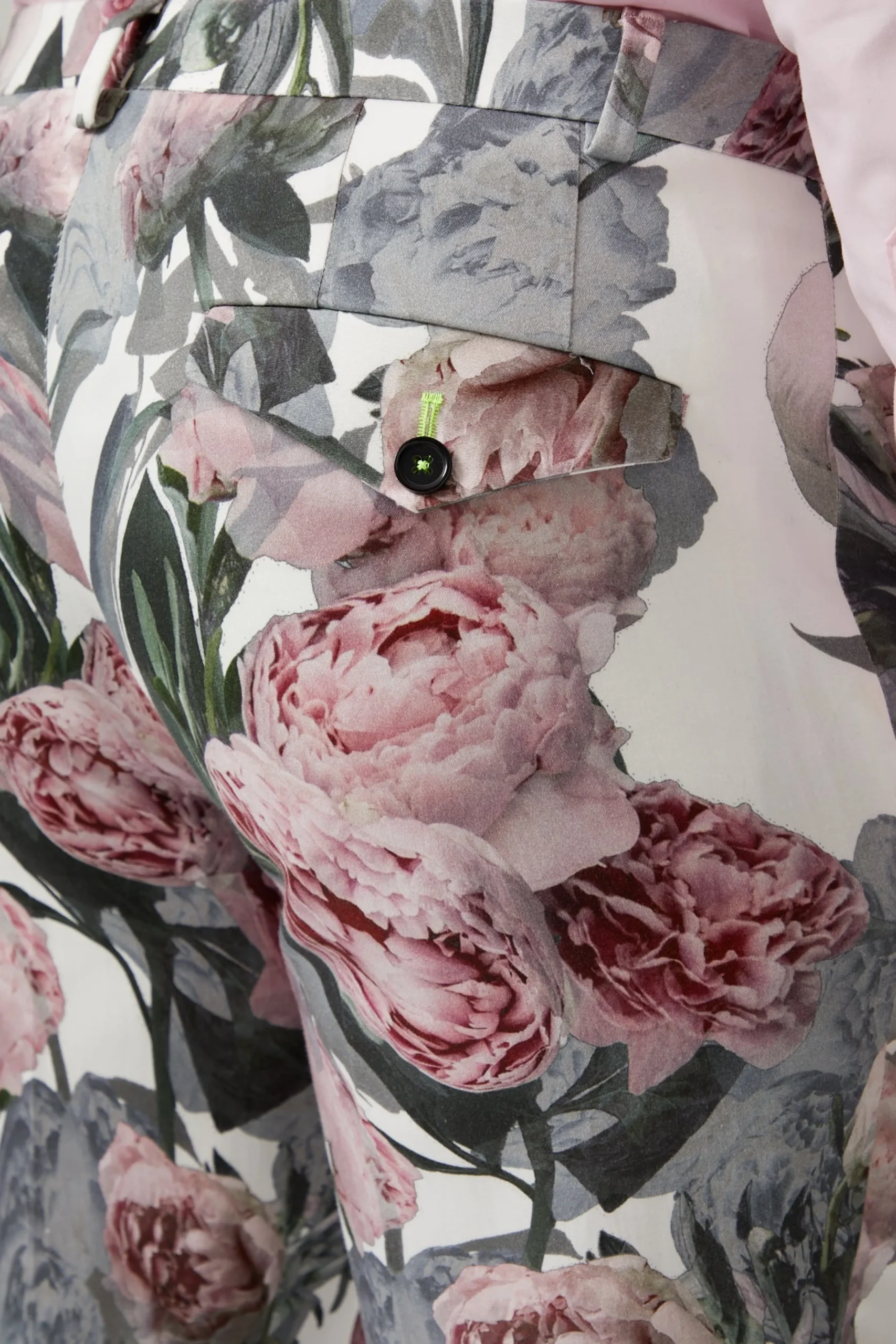 Style·Floral Suits|Style·Bold Prints|Twisted Tailor Dali Skinny Fit White Cotton Floral Suit