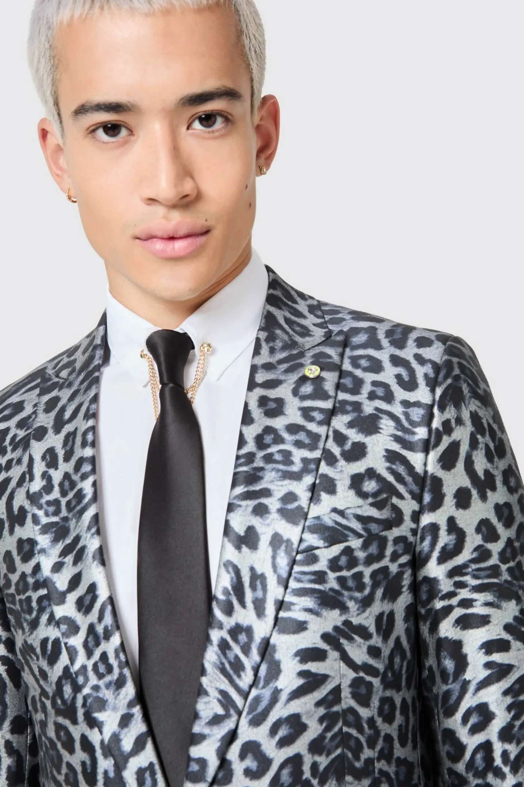 Style·Tuxedos|Style·Bold Prints|Twisted Tailor Devries Slim Fit Silver Leopard Print Tuxedo Suit