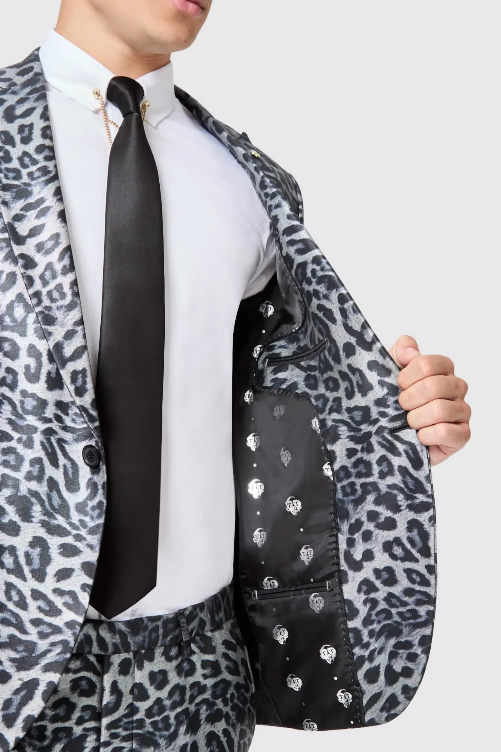 Style·Tuxedos|Style·Bold Prints|Twisted Tailor Devries Slim Fit Silver Leopard Print Tuxedo Suit