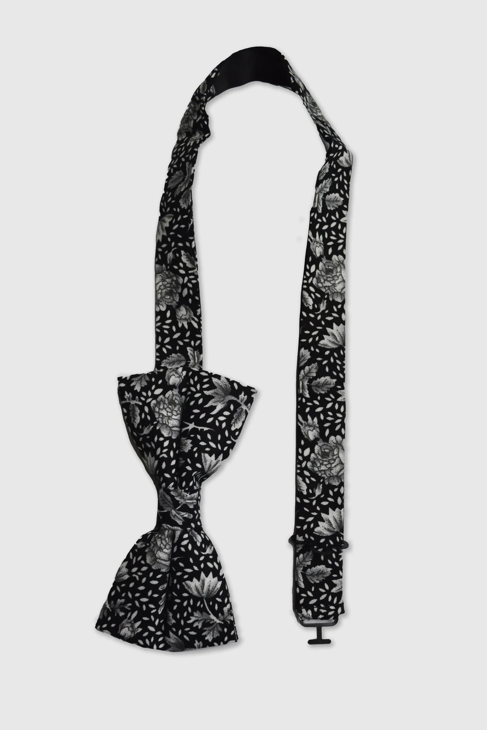 Suit Accessories·Bow Ties|Occasion·Party Suits|Twisted Tailor Jasper Black Floral Bow Tie