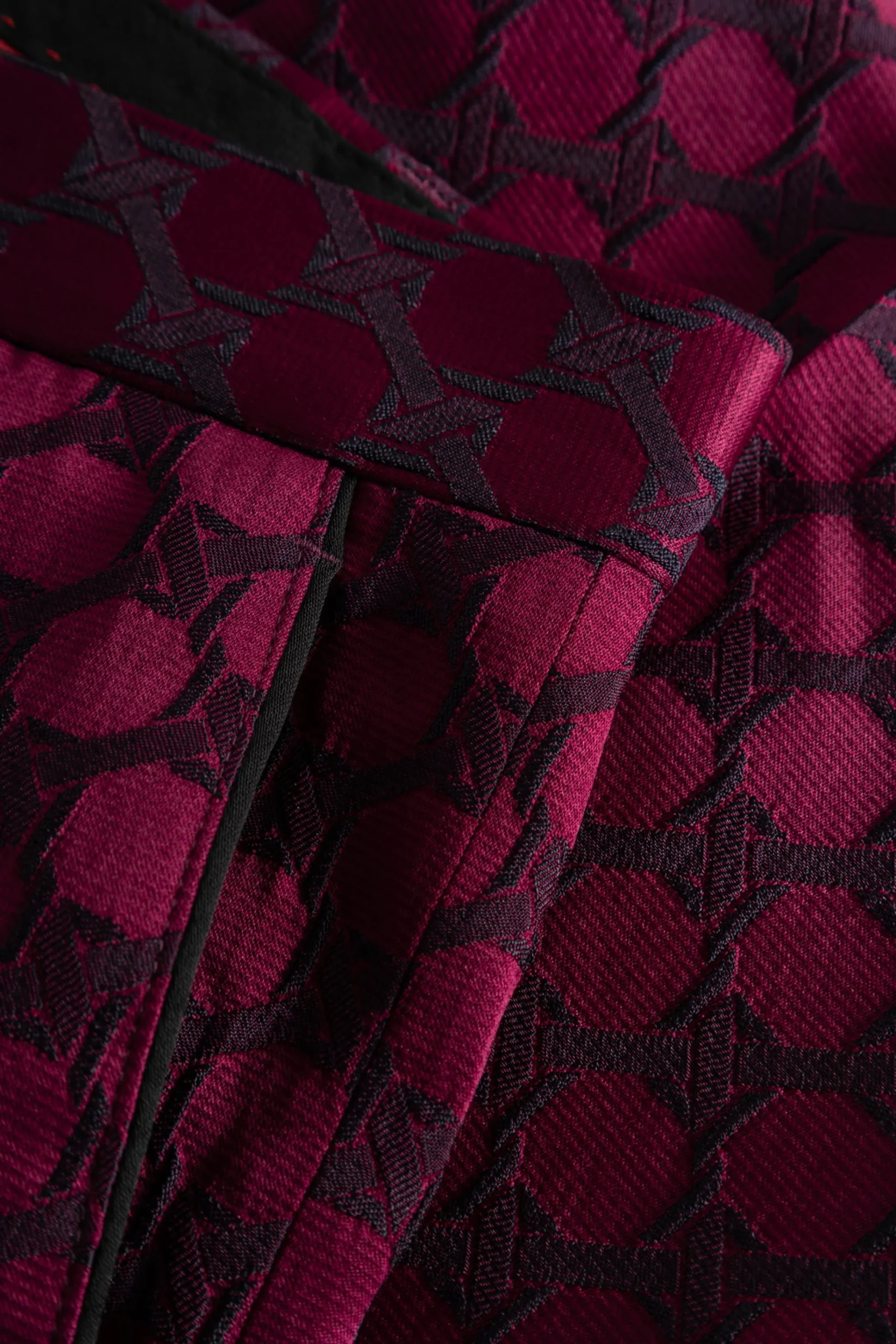 Trousers·Casual Trousers|Twisted Tailor Papatya Slim Fit Burgundy Jacquard Trousers