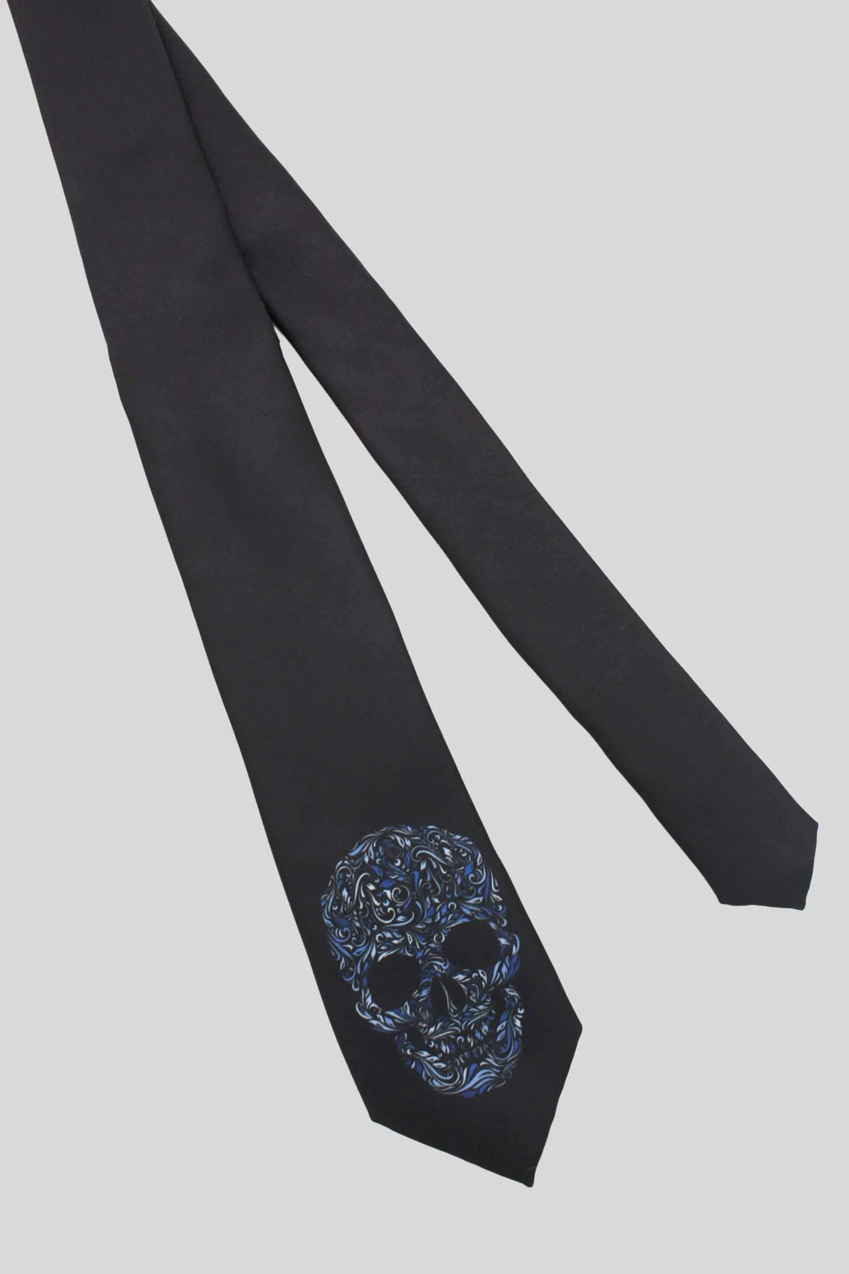Suit Accessories·Ties|Twisted Tailor Rembrandt Black Skull Print Tie